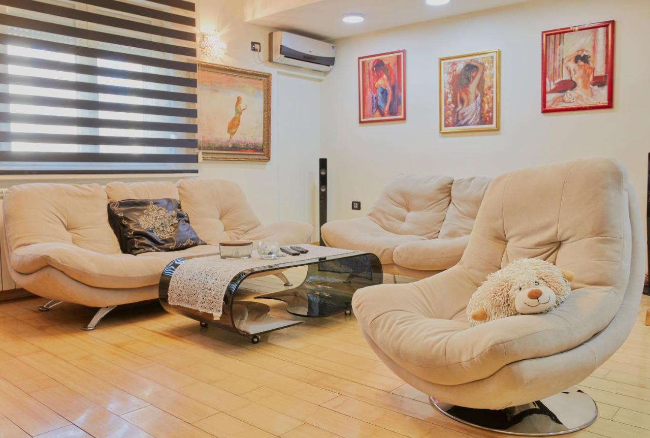 Diamond Butterfly Apartment Skopje Exterior photo